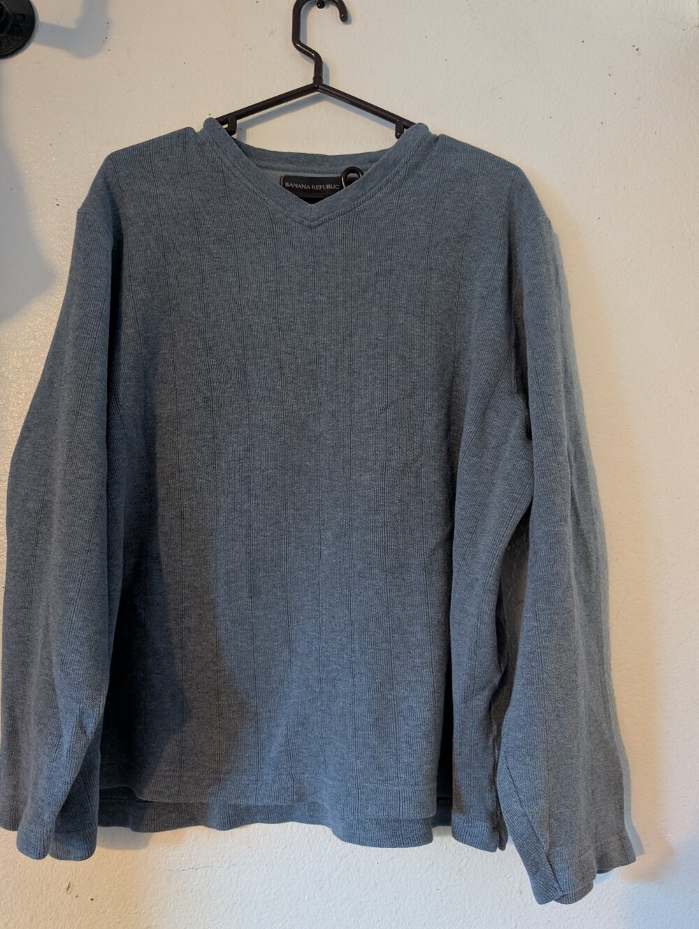 Men's Banana Republic Light Grey Sweater!